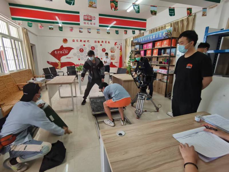 追星女孩心理学分析报告：岳阳县广告片拍摄公司揭秘饭圈应援式传播逻辑